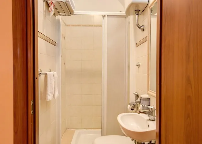 Millyhouse 3* Roma